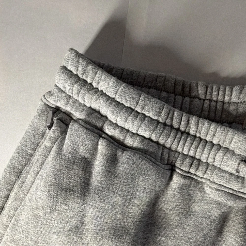 Hollister Men's Gray Jogger Pants L Cotton Knit Drawstring Elastic Waist Pockets